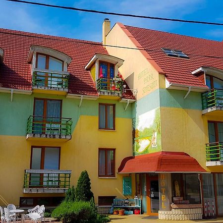 Hotel Paar Szieszta Дьёр Экстерьер фото